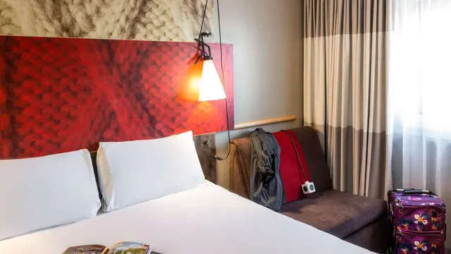 Ibis Manchester Centre Princess Street photo 7