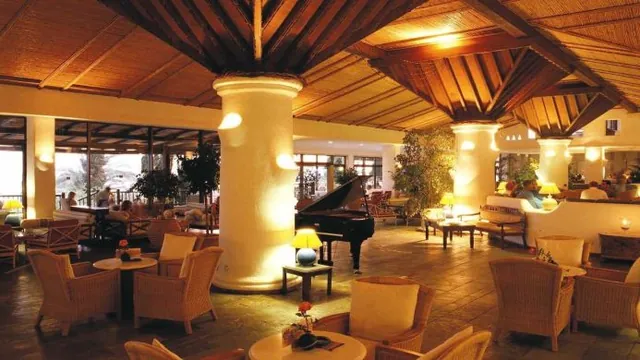 Coral Beach Hotel Paphos photo 1