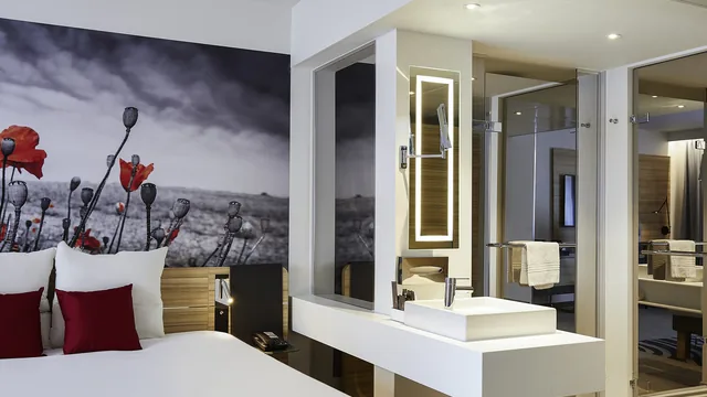 Novotel Ieper Centrum Flanders Fields photo 10
