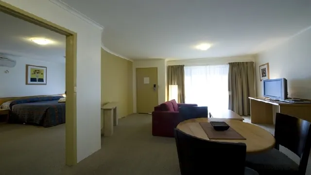 Rydges Eagle Hawk Resort Canberra photo 3