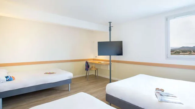 Ibis budget Fr?jus Saint Raphael Centre et Plage photo 6