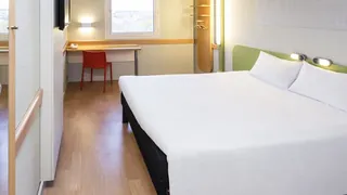 Days Inn by Wyndham New Philadelphia