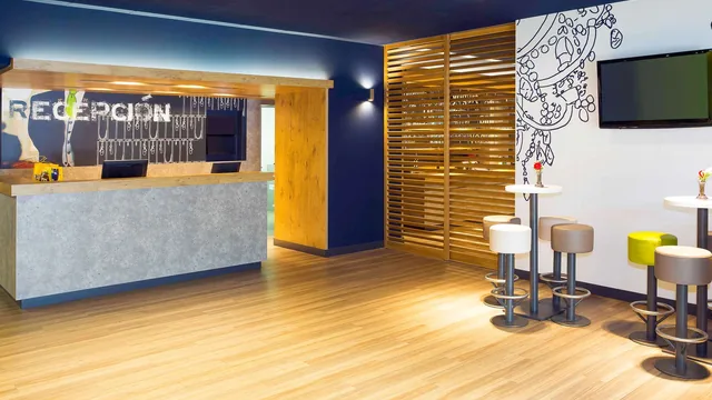 Days Inn by Wyndham New Philadelphia photo 8