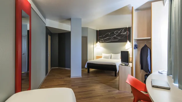 Ibis Sevilla photo 10
