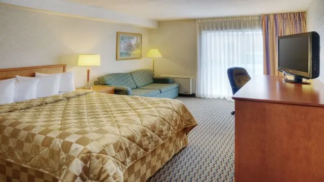 Comfort Inn East Toronto photo 3