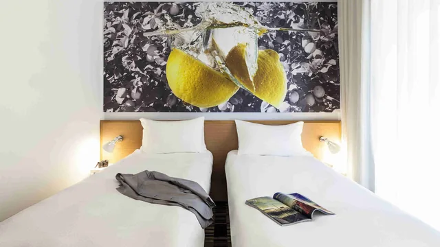Ibis Styles Napoli Garibaldi photo 3