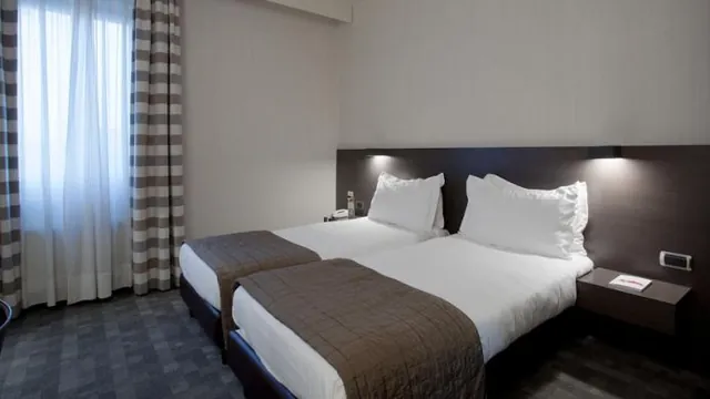 Ovest Hotel Piacenza photo 5