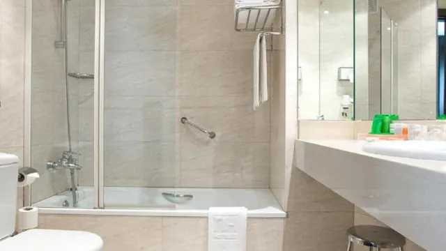 NH Avenida Jerez Hotel photo 3
