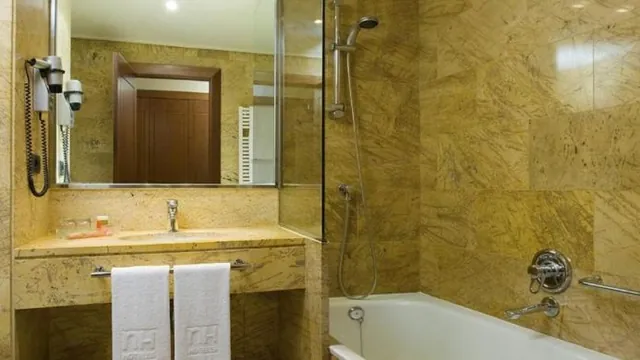 NH Palacio de Vigo Hotel photo 1