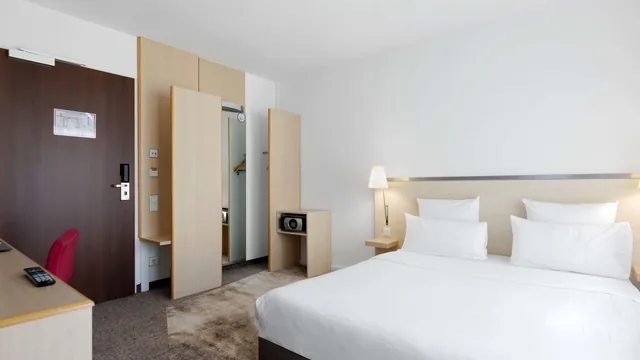 Novotel Berlin Mitte photo 5