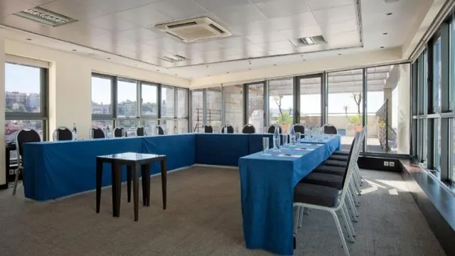 NH Liberdade Hotel Lisbon photo 1