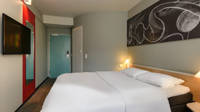 Ibis Hamburg Alsterring photo 7
