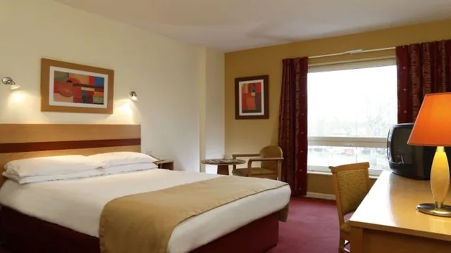 Leonardo Hotel Southampton photo 1