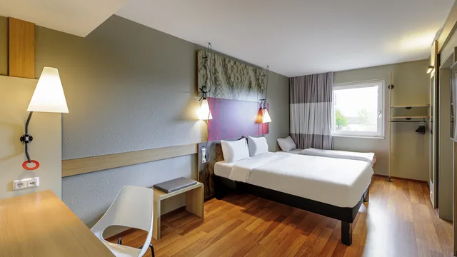 La Reine Astrid All Suites Warwick Residence Lyon photo 8