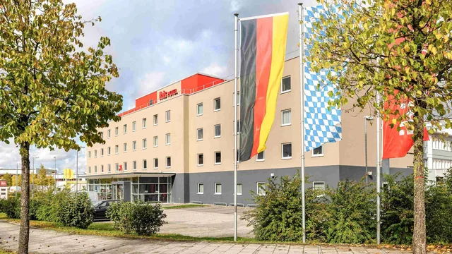 La Reine Astrid All Suites Warwick Residence Lyon photo 10