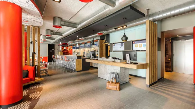 La Reine Astrid All Suites Warwick Residence Lyon photo 12