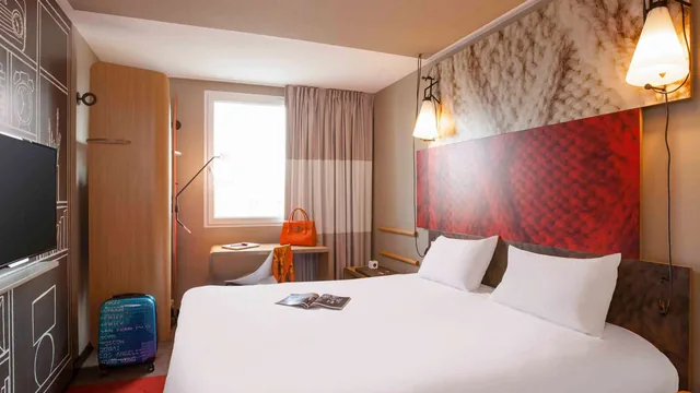 Ibis Paris Porte de Clichy Centre photo 4