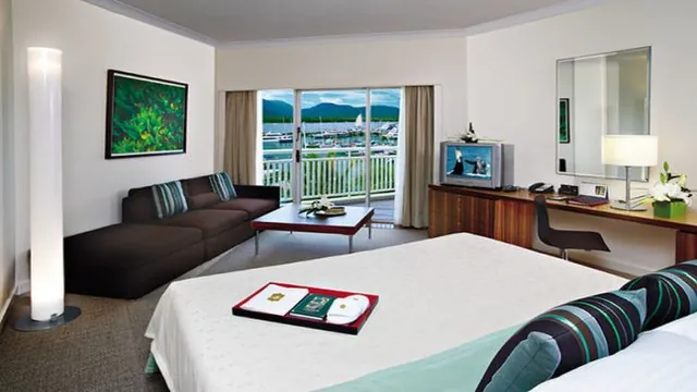 Comfort Hotel Acacia Court Cairns photo 4