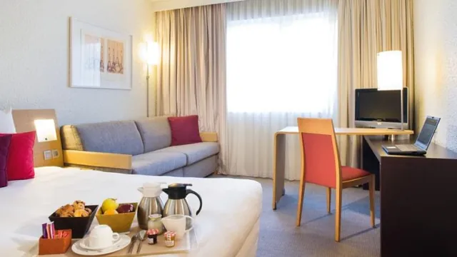 Stars Hotel Lyon Bron photo 2
