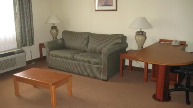 La Quinta Inn Balch Springs photo 2