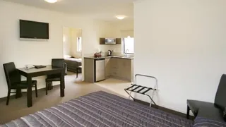 Grosvenor Motor Inn Hamilton