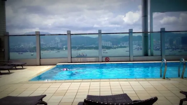 Traders Hotel Hong Kong photo 2