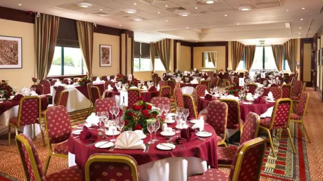 Holiday Inn London - Elstree photo 4