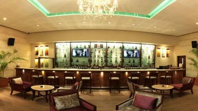 Vivanta By Taj Gomti Nagar Lucknow Hotel photo 3