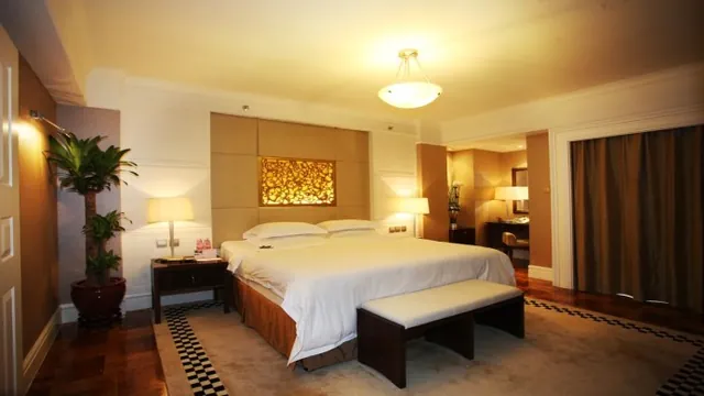 Royal Suites & Towers Hotel Shenzhen photo 1