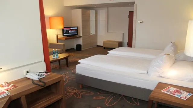 Ramada Treff Hotel Mannheim Lampertheim photo 1