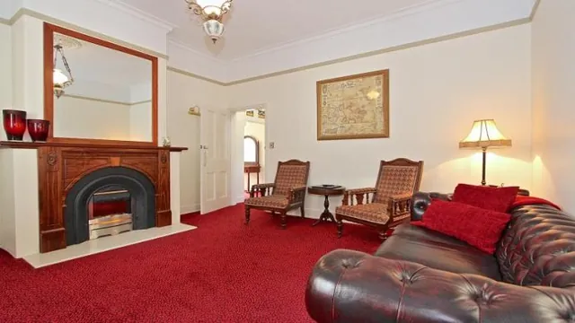 Amberley House Hobart photo 3
