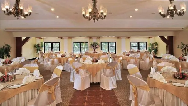 Phoenix Park Inn Resort photo 2