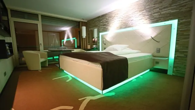 Mercure Hotel Freiburg Am Muenster photo 2