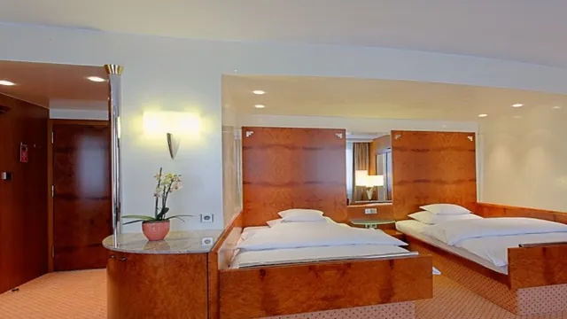 Royal Hotel Stuttgart photo 3