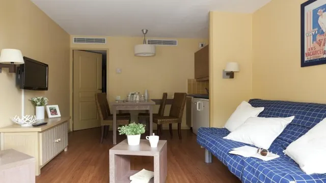 Residence Pierre & Vacances Cannes Beach photo 1