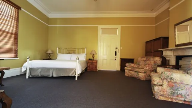 Best Western Moore Park Inn photo 3