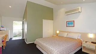 Amora Hotel Auckland