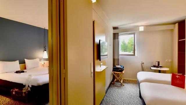 Holiday Inn Hotel Newcastle photo 6