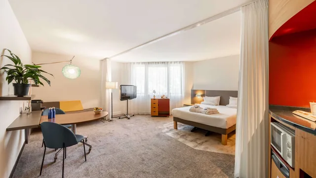 Novotel Suites Cannes Centre photo 7