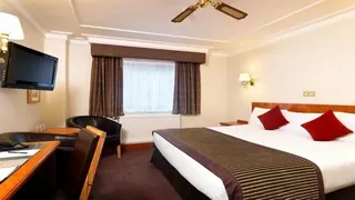 Days Inn & Suites by Wyndham Rocky Mount Golden East