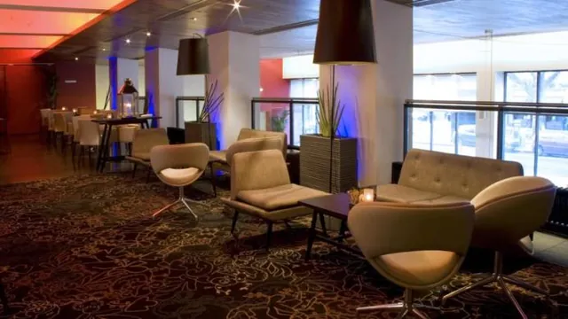 Jurys Inn Edinburgh photo 2