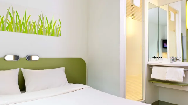 Ibis budget Remiremont photo 1