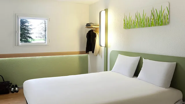 Ibis budget Pau Est photo 9