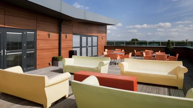 Holiday Inn Hotel Manchester Central Park photo 3