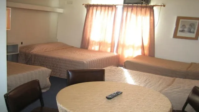 Parkway Motel Canberra photo 3