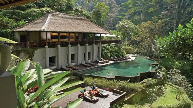 Maya Ubud Resort & Spa Bali photo 2