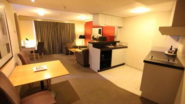 Days Inn by Wyndham San Antonio photo 2