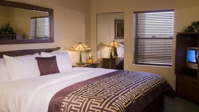Atrium Hotel & Suites Athens photo 2