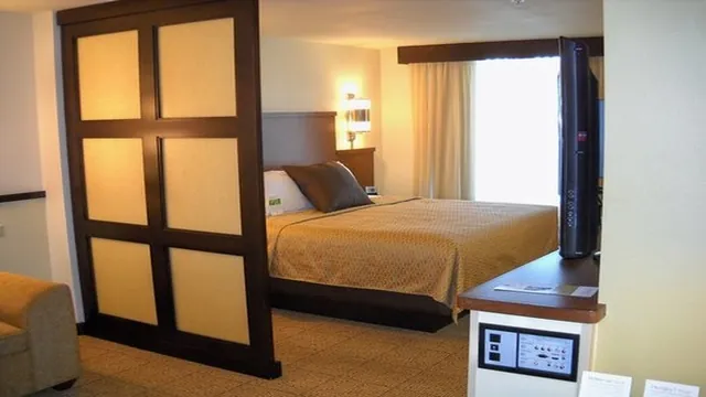 Atrium Hotel & Suites Athens photo 3