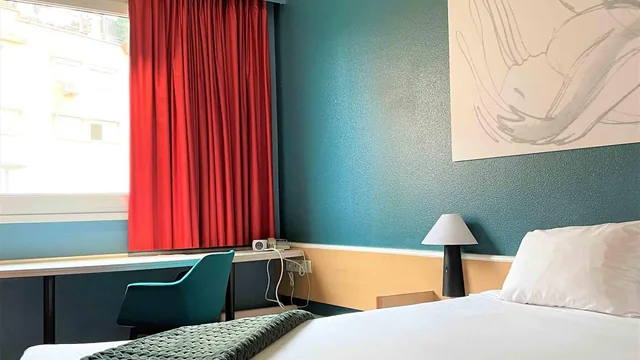 Quality Hotel Mermaid Waters Gold Coast photo 7